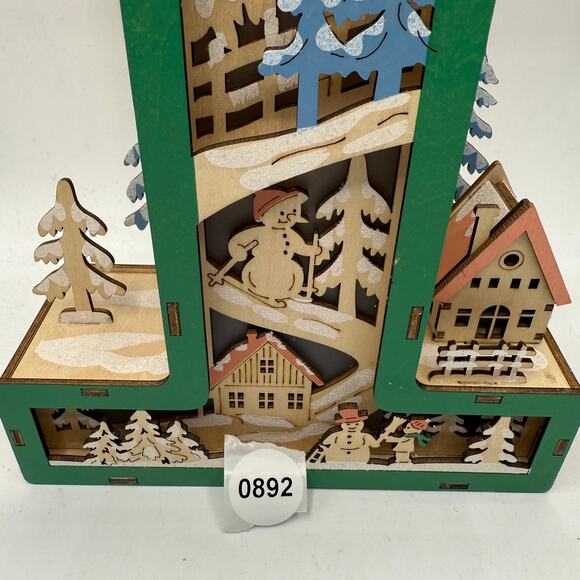 NEW Anthropologie Wonderland Scene Monogram Light-Up Winter Decoration Letter I - Picture 6 of 6